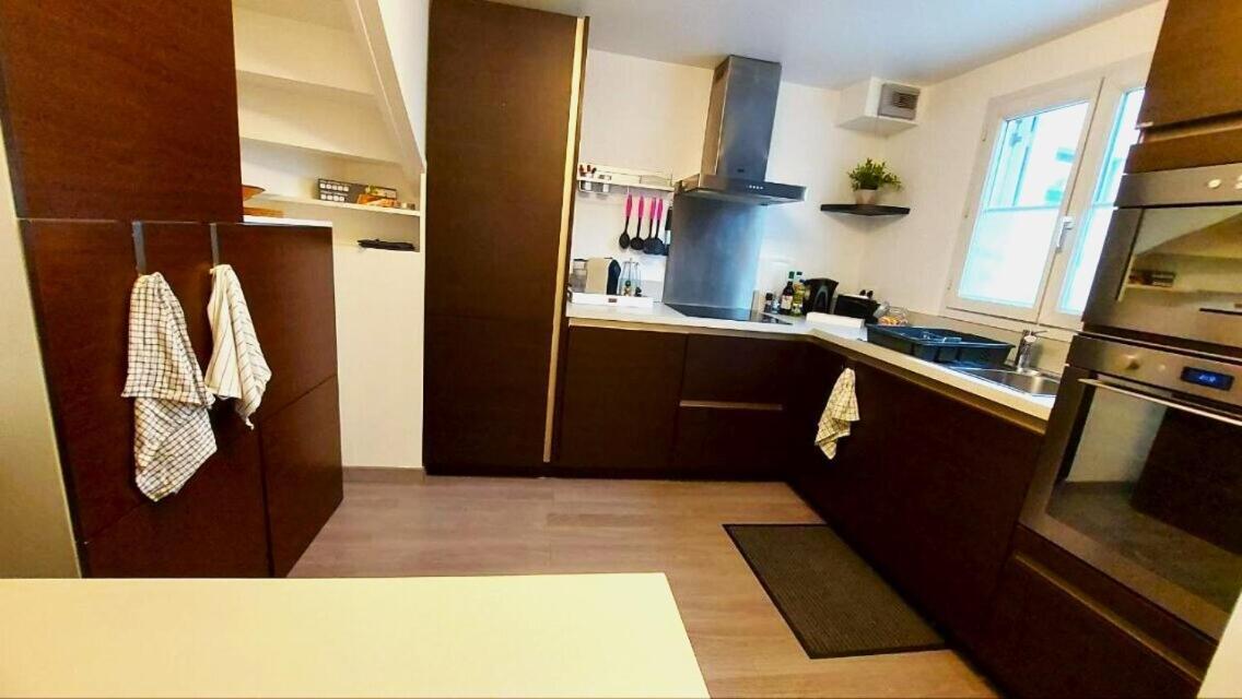 Appartement Familial Pour 6 Adultes Et 5 Enfants A 10 Min De Disney Bailly-Romainvilliers Kültér fotó